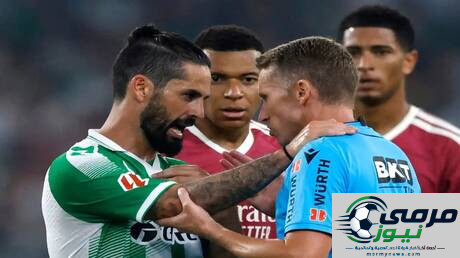 قناة ريال مدريد تشن هجوما لاذعا على التحكيم بعد الخسارة أمام ريال بيتيس (فيديو)