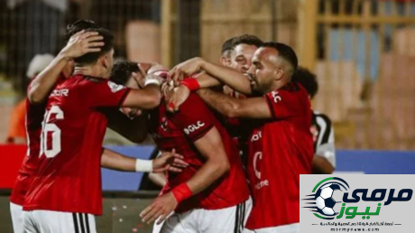 الأهلي يتخطى أبو قير ويرتقي إلى صدارة الدوري المصري