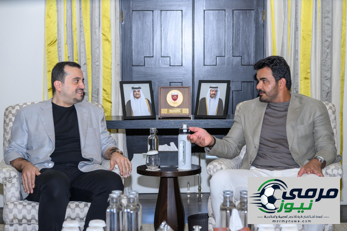رئيس اللجنة الأولمبية القطرية يلتقي عددا من المسؤولين الرياضيين على هامش بطولة العالم للألعاب المائية